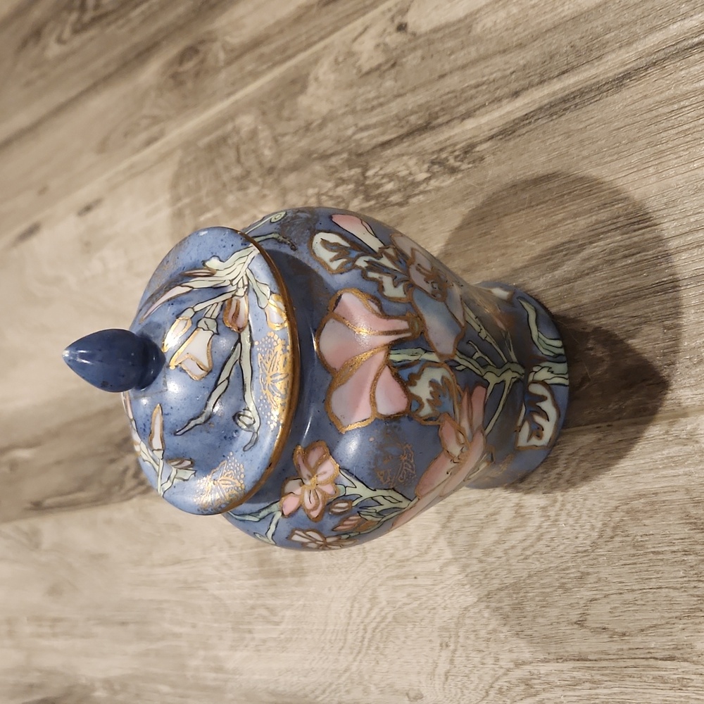 Asian vase